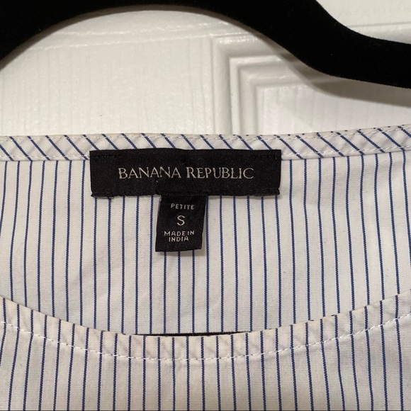 Banana Republic Stripe Ruffle Blouse - Picture 4 of 5